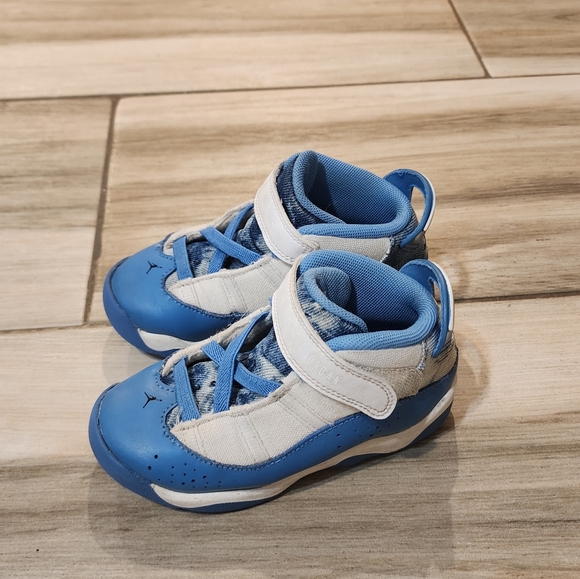 Jordans - Picture 5 of 5